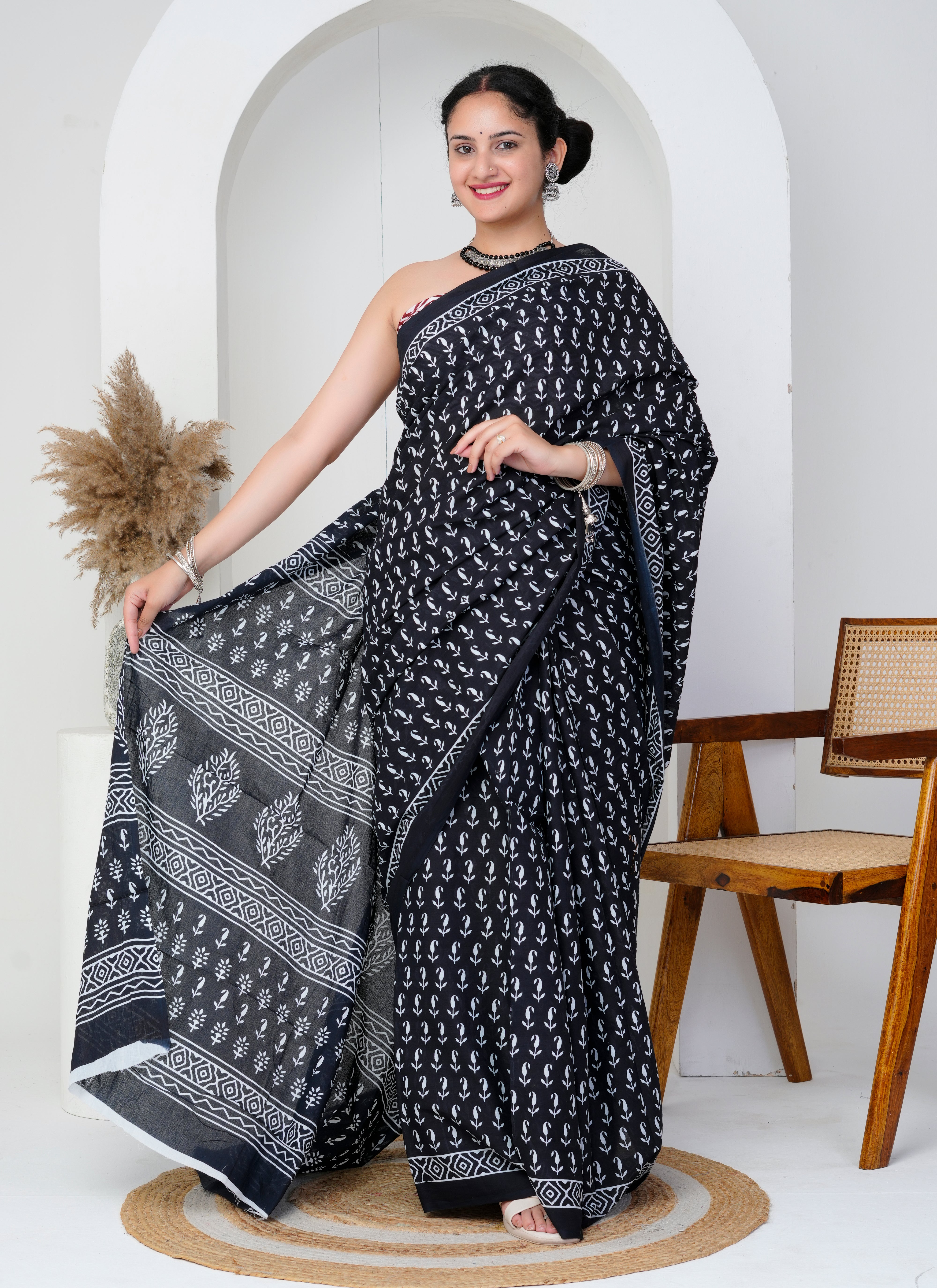 Classic Black and White Cotton Saree