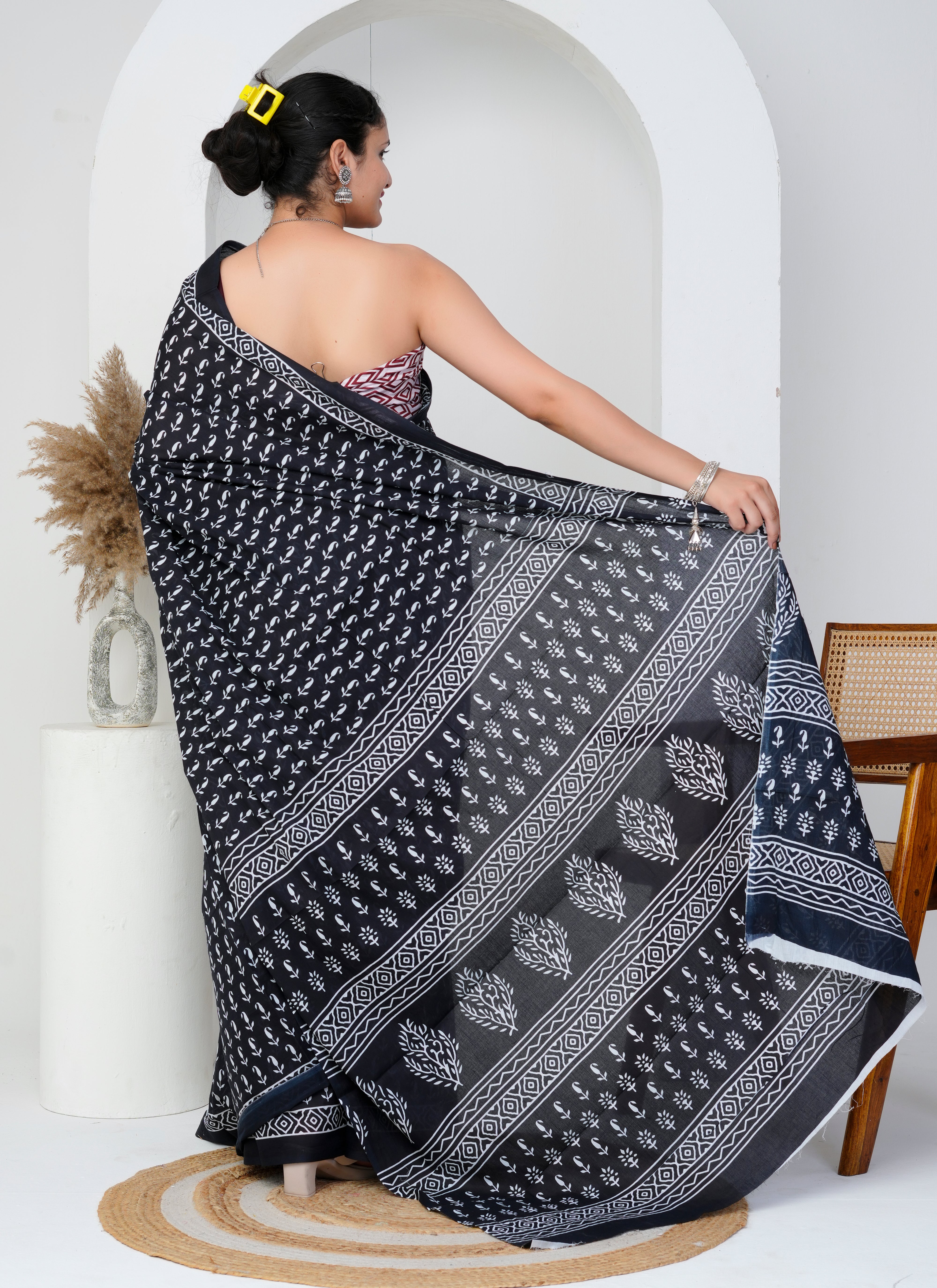 Classic Black and White Cotton Saree