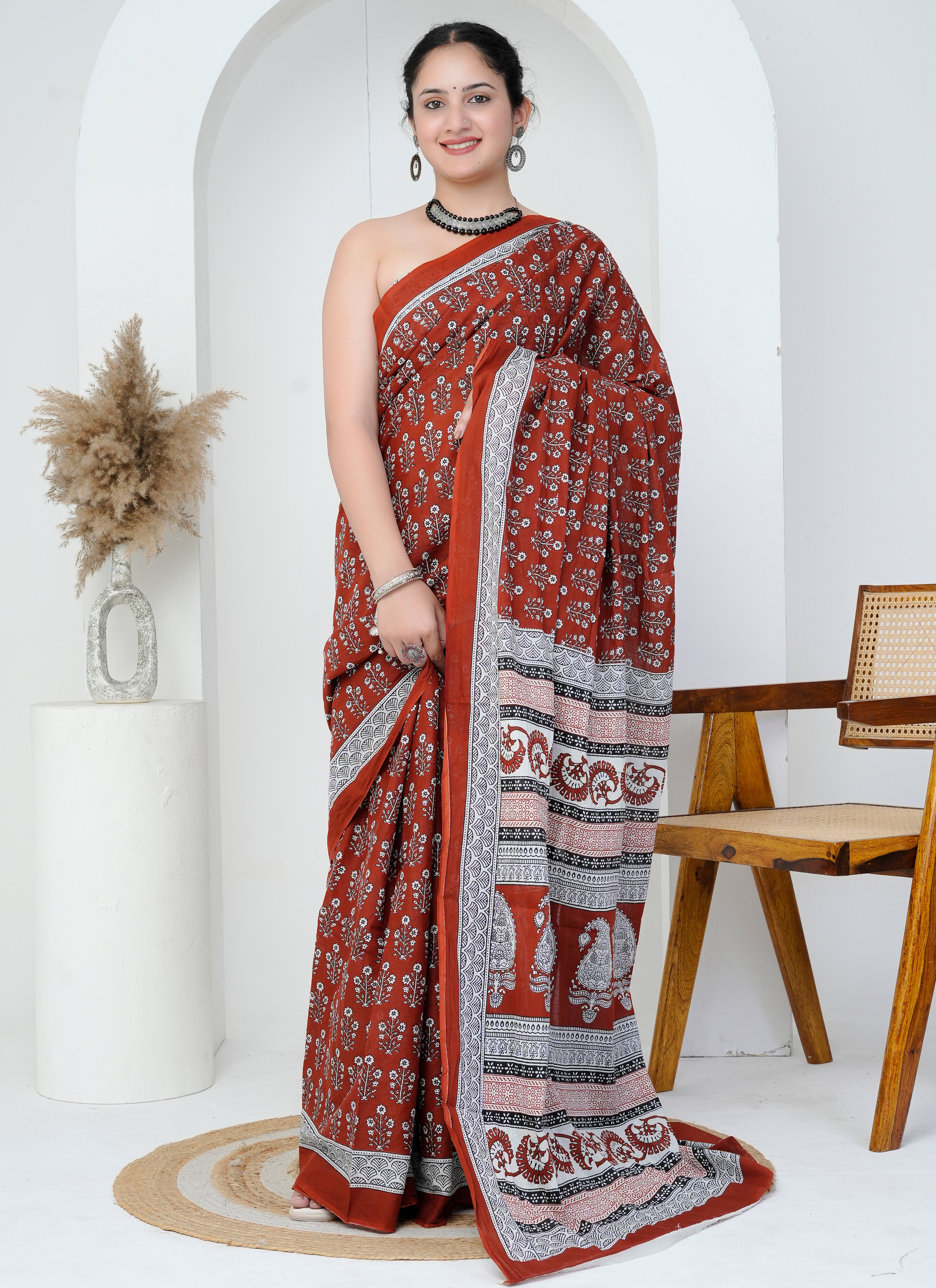 Rust Red Ethnic Motif Cotton Saree