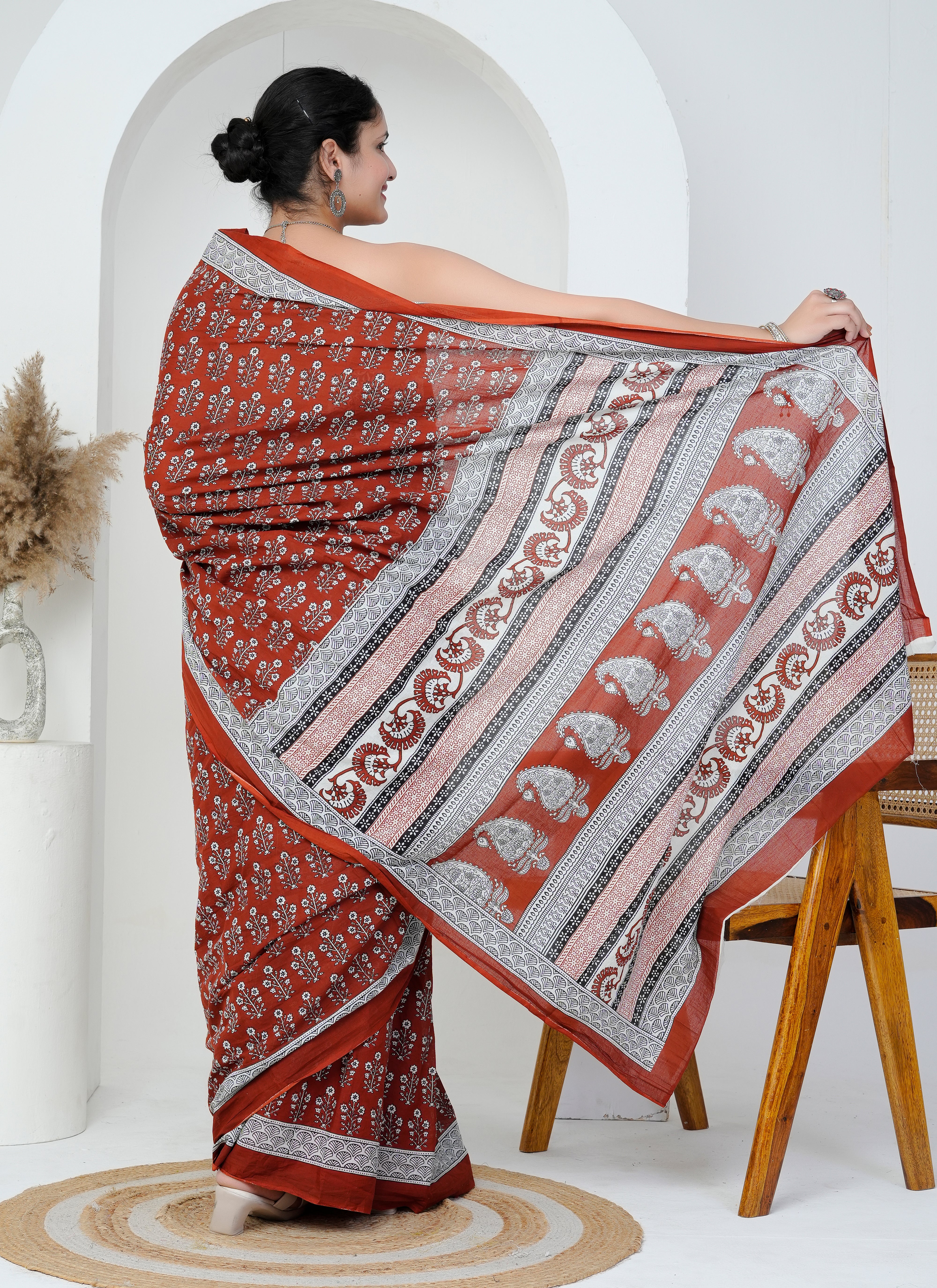 Rust Red Ethnic Motif Cotton Saree