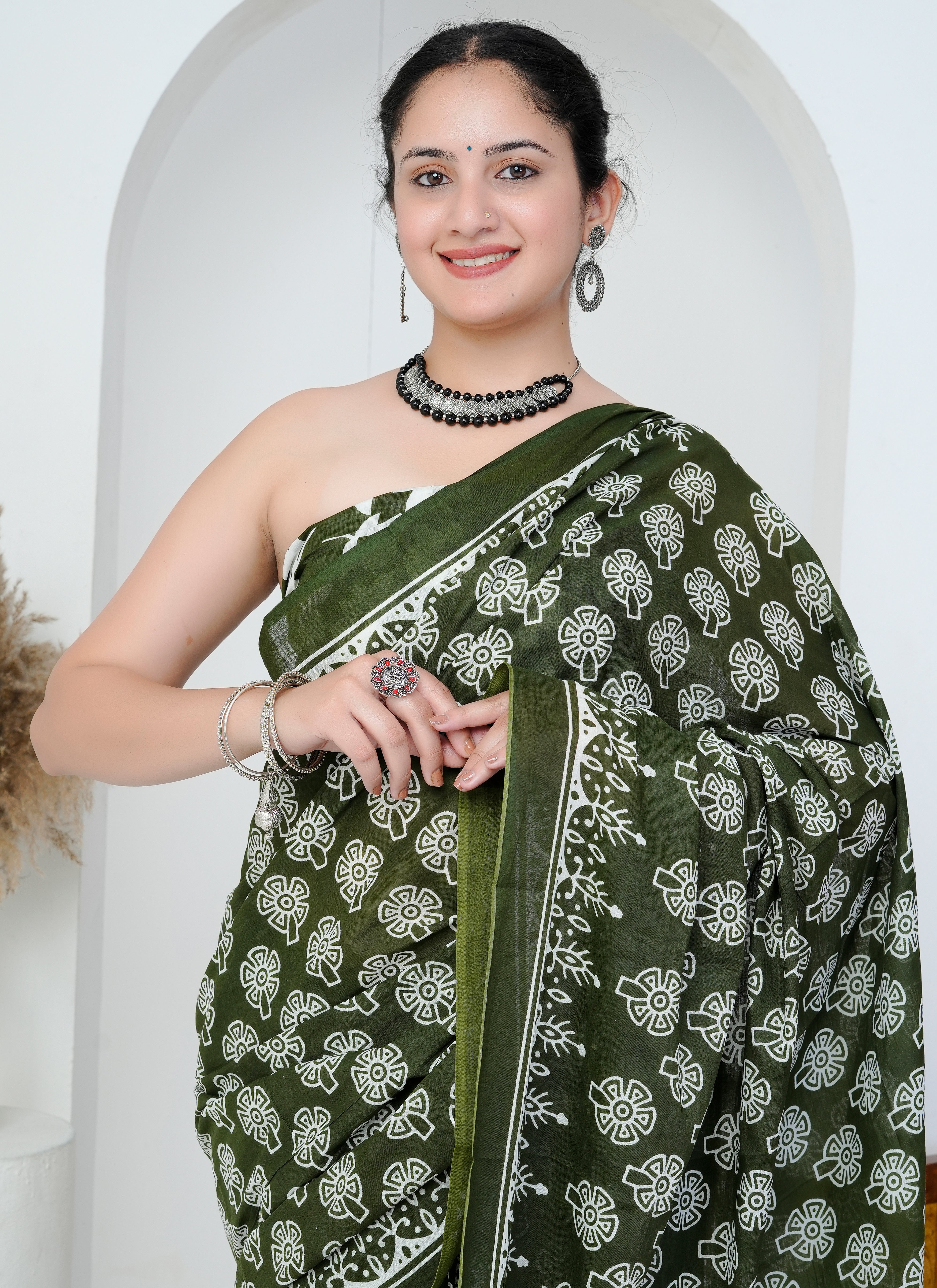 Olive Green Paisley Cotton Saree