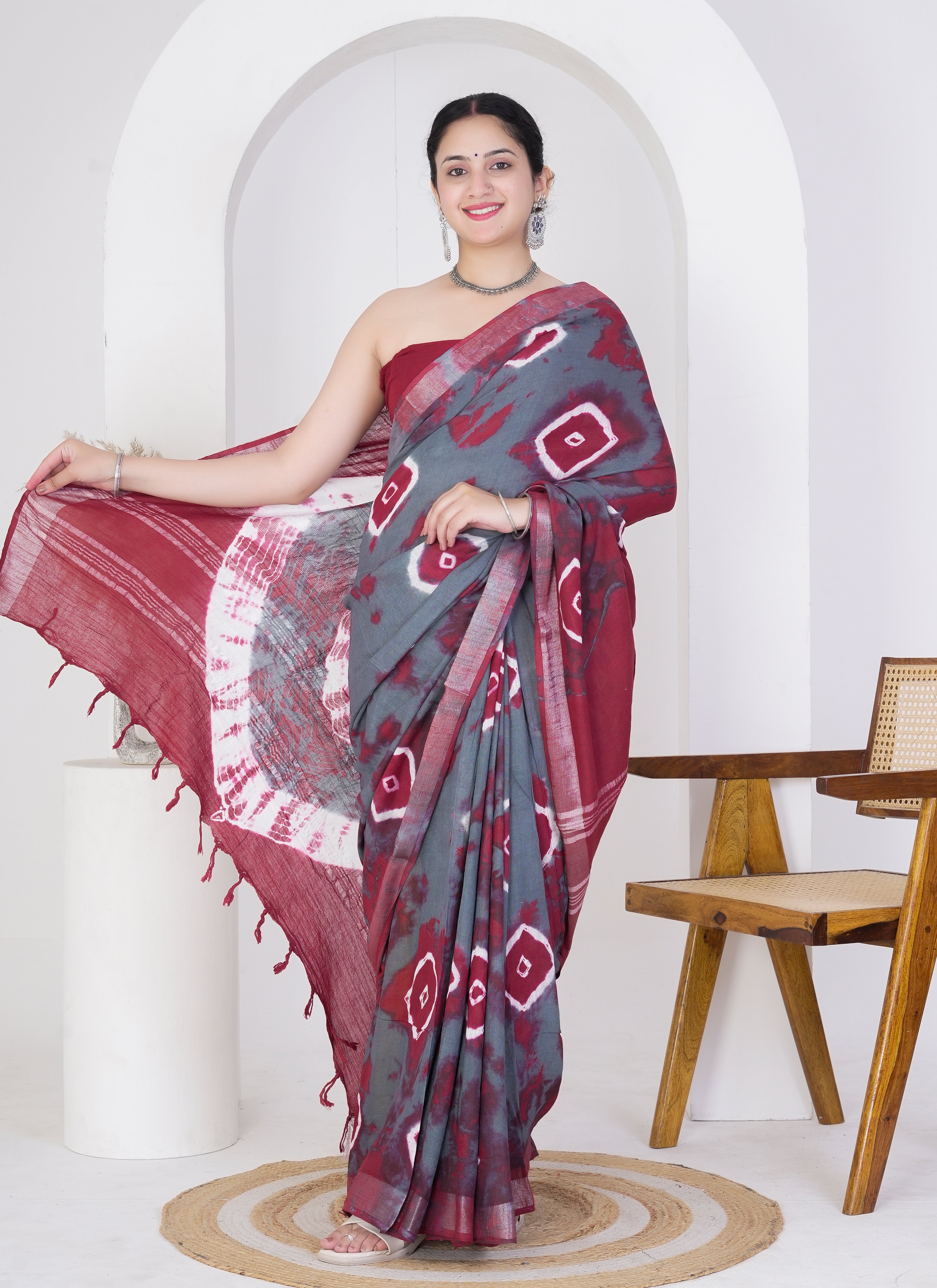 Grey and Maroon Pure Linen Saree