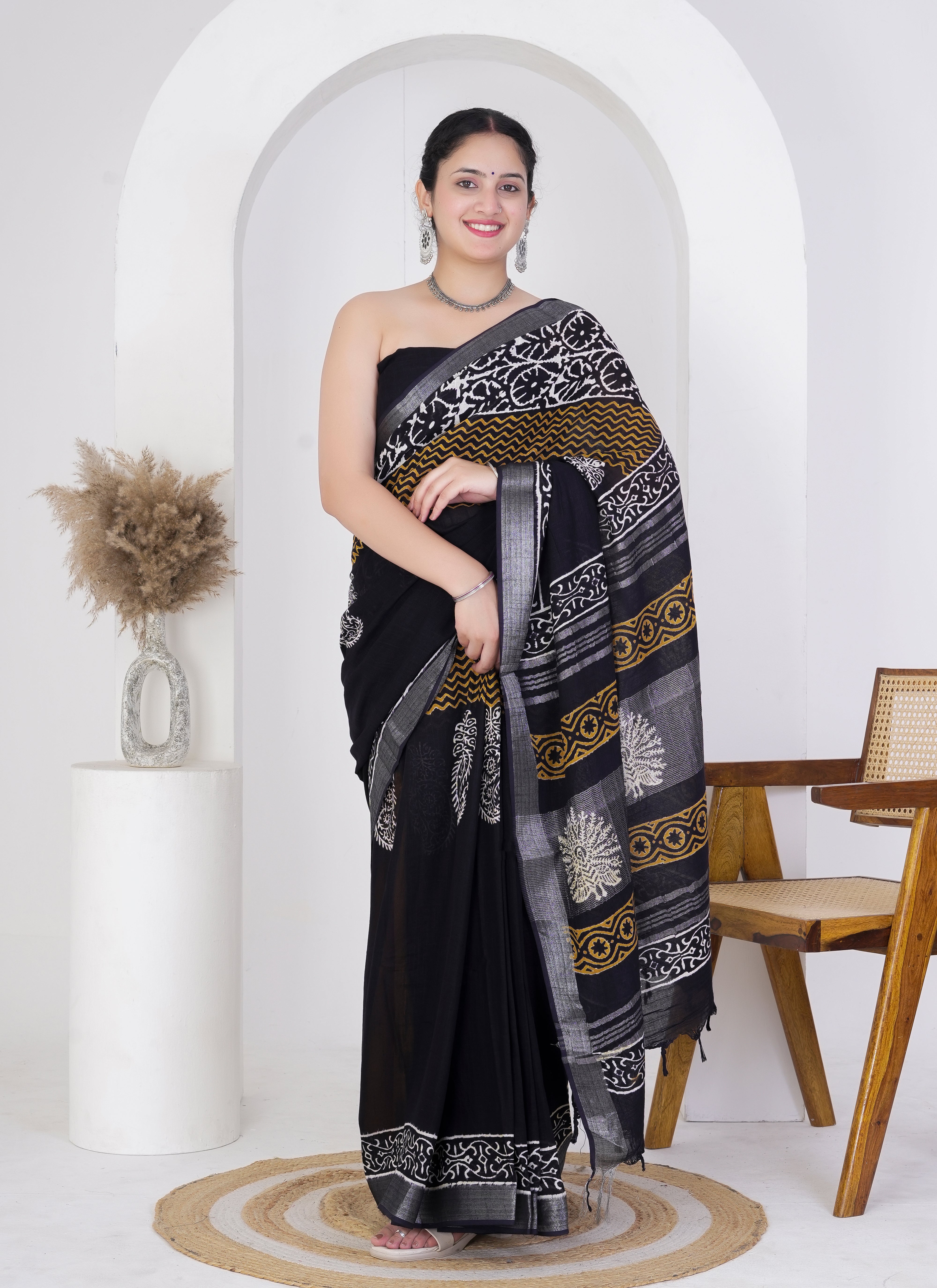 Black Pure Linen Saree with White Paisley Motifs