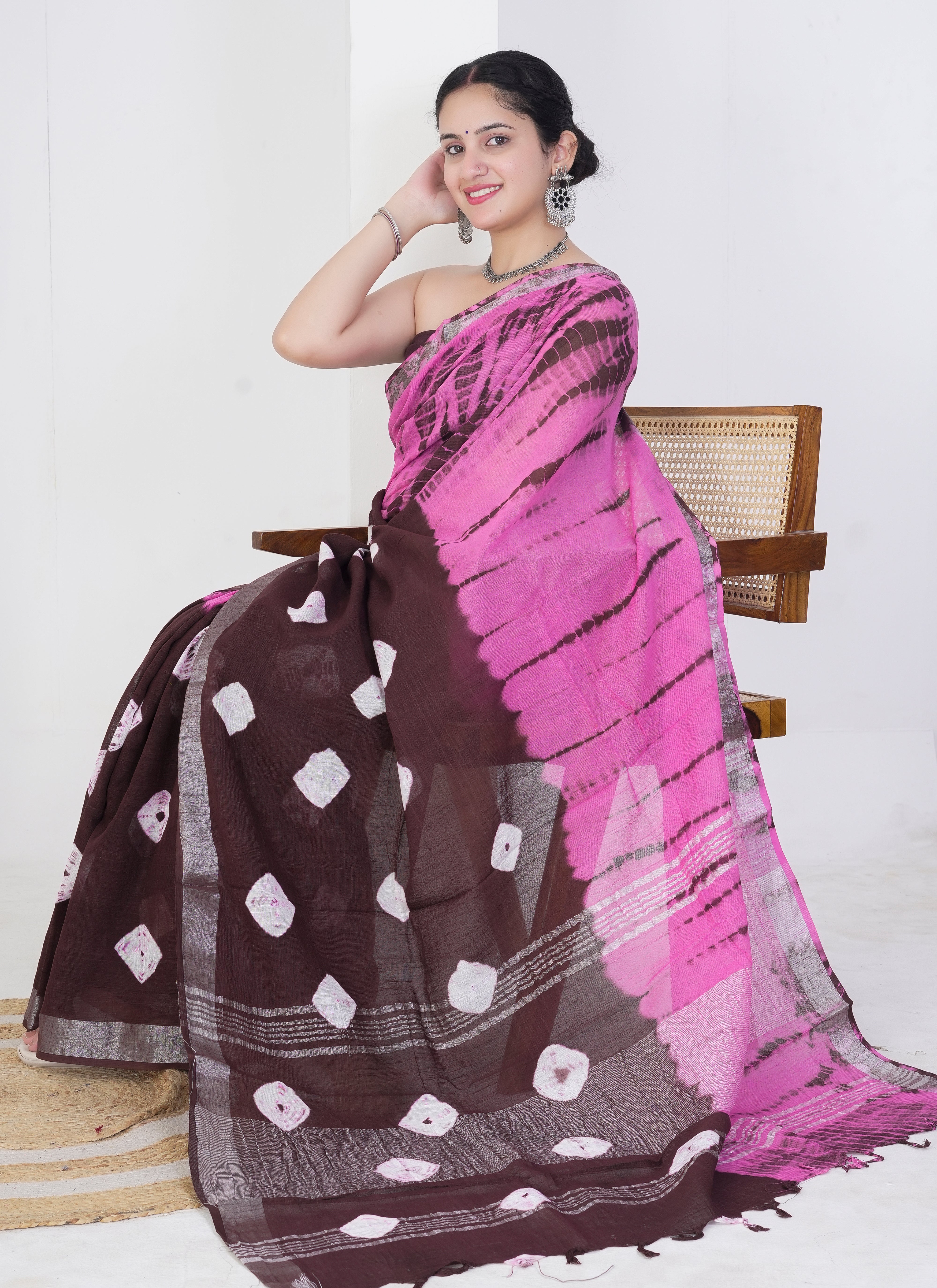 Maroon and Pink Pure Linen Saree