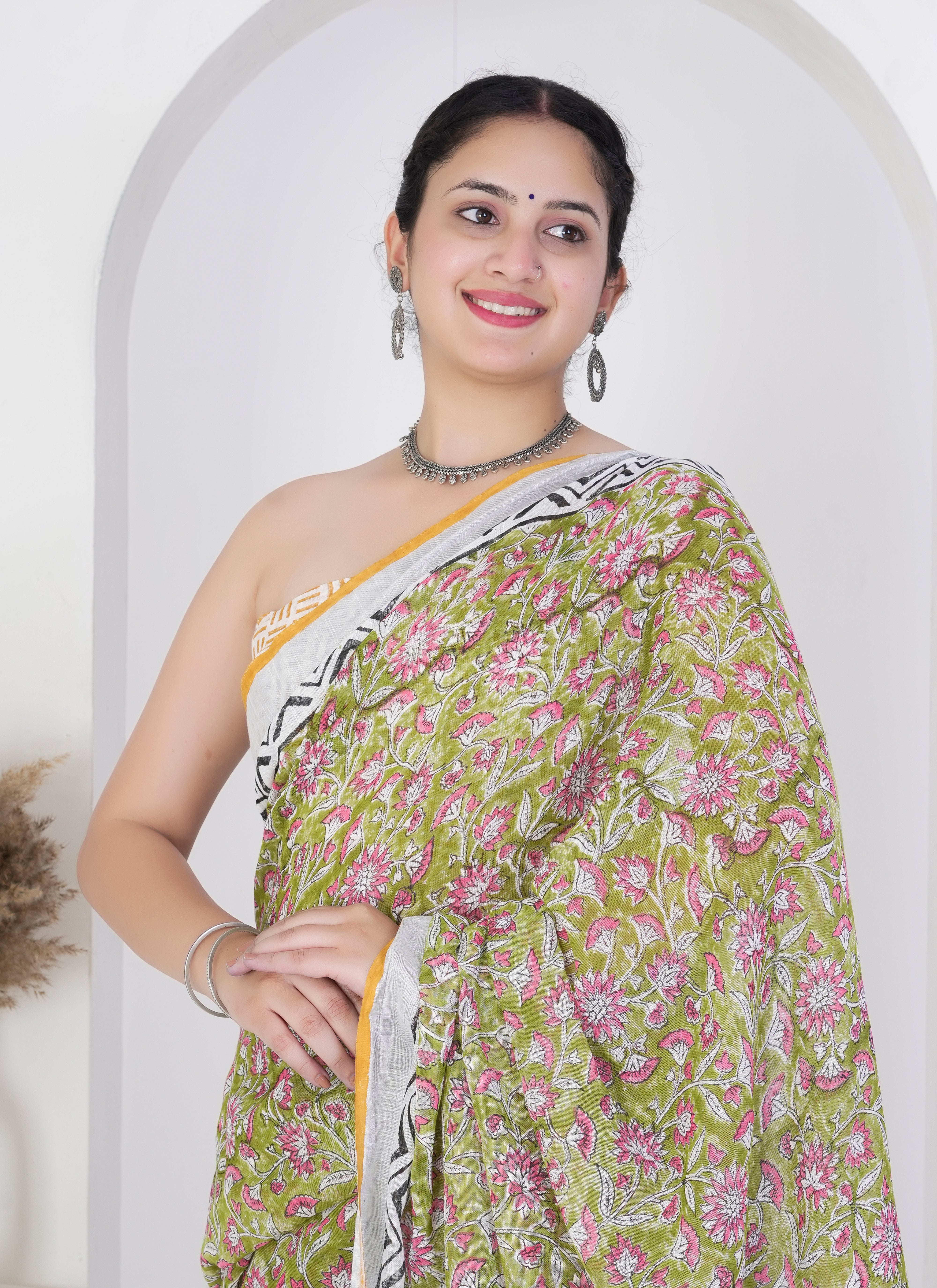 Olive Green and Ivory Pure Linen Saree