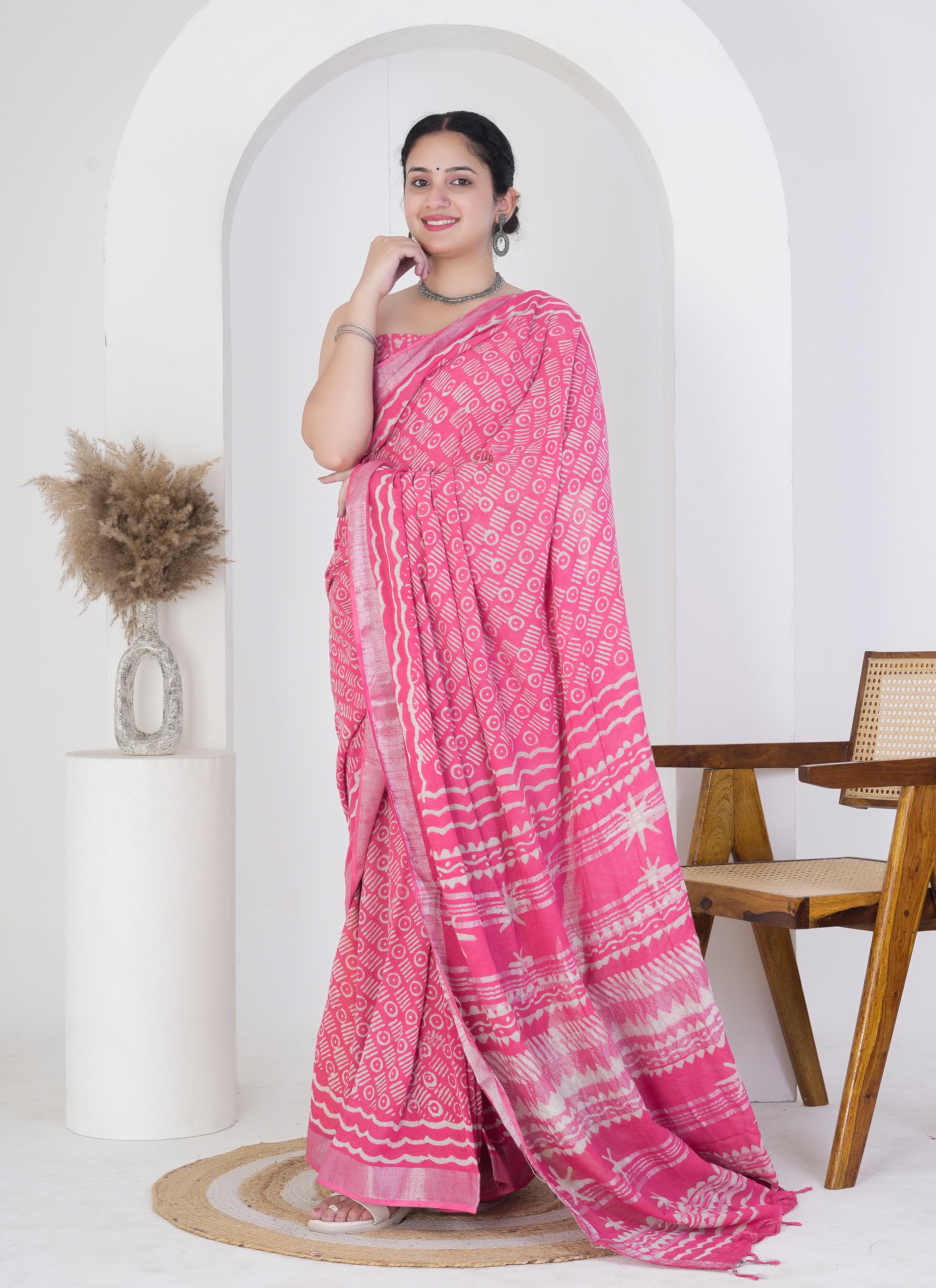 Hot Pink Pure Linen Saree