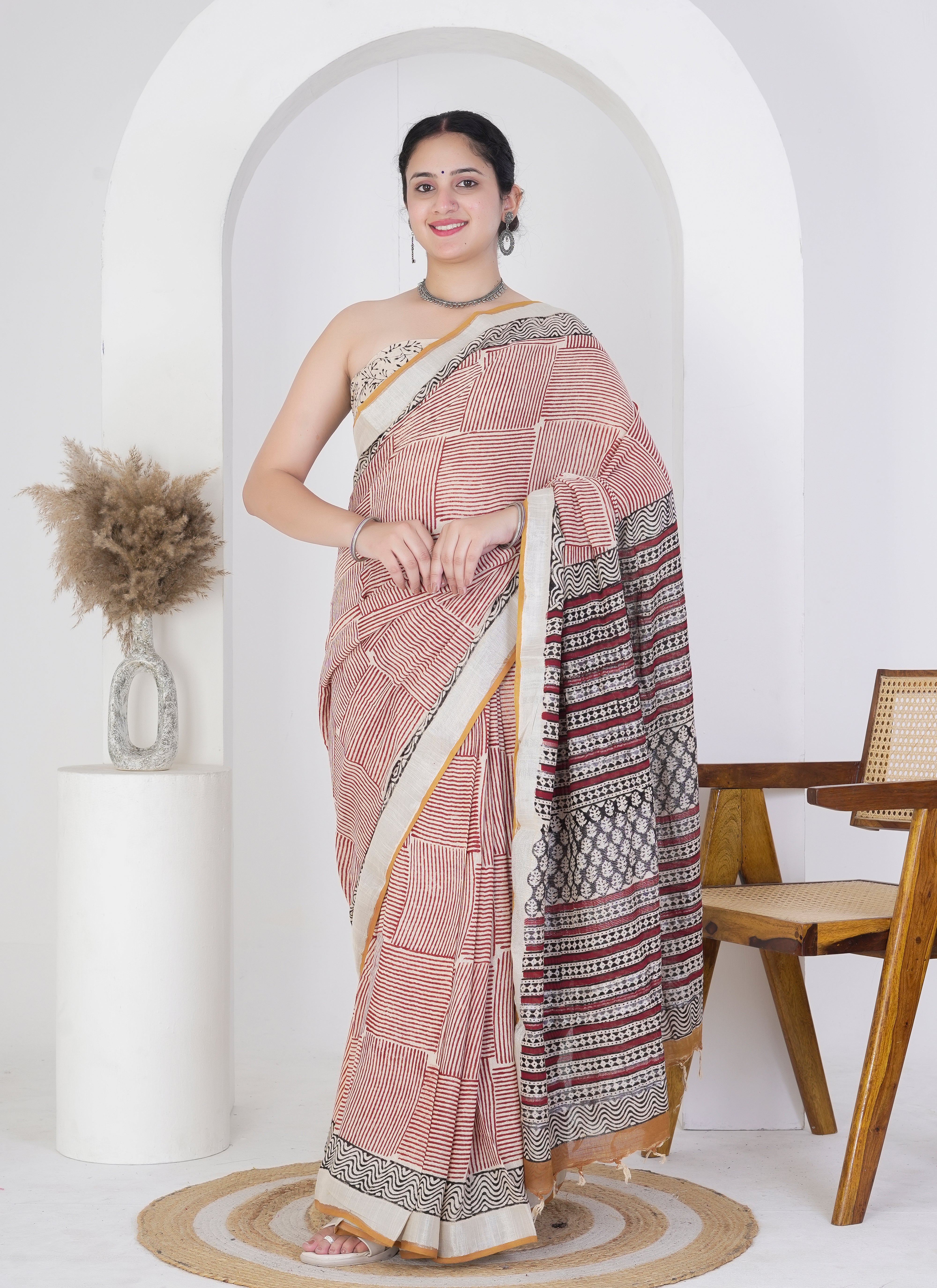 Rust Red and Ivory Pure Linen Saree