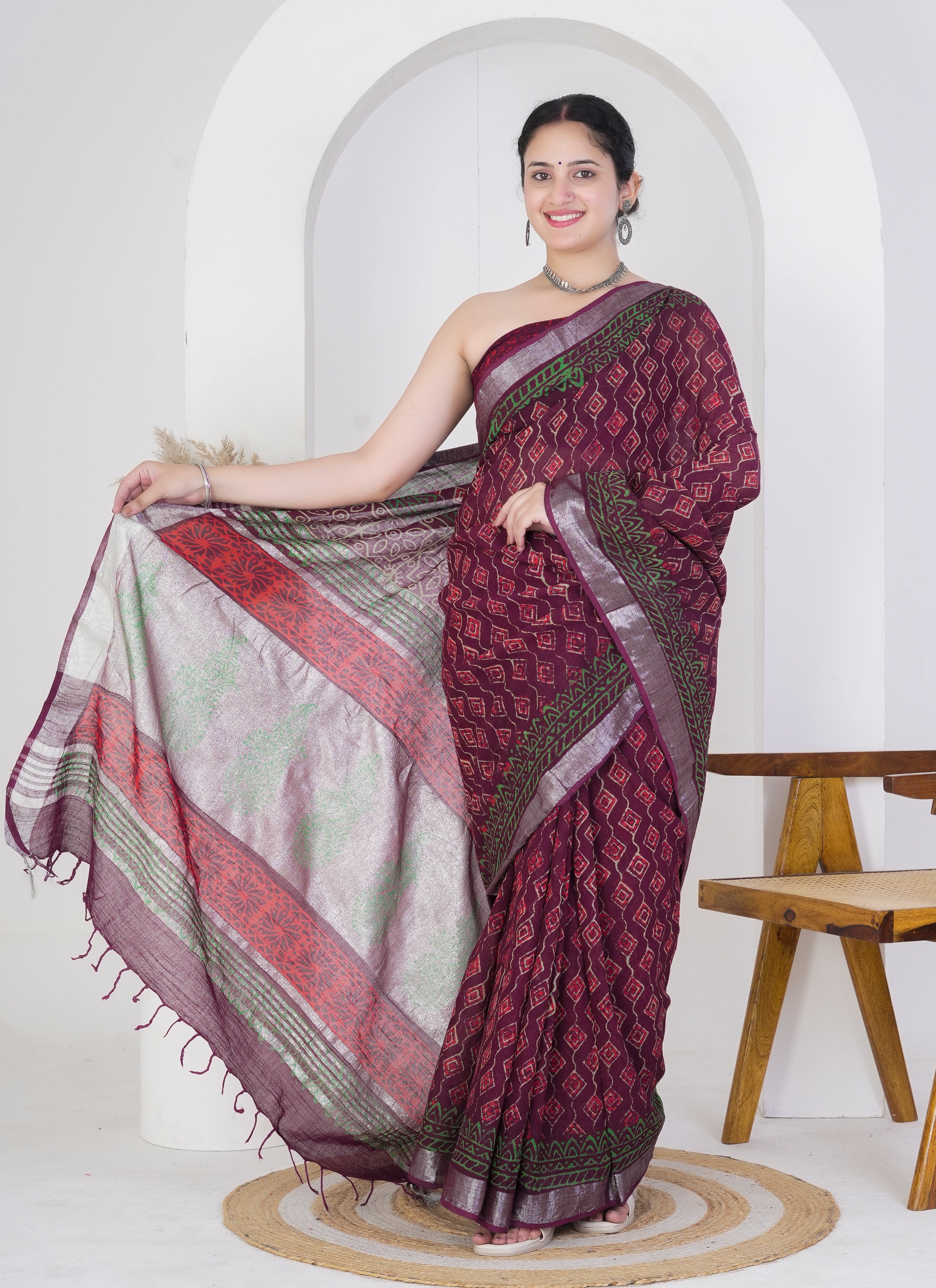 Maroon and Olive Pure Linen Saree