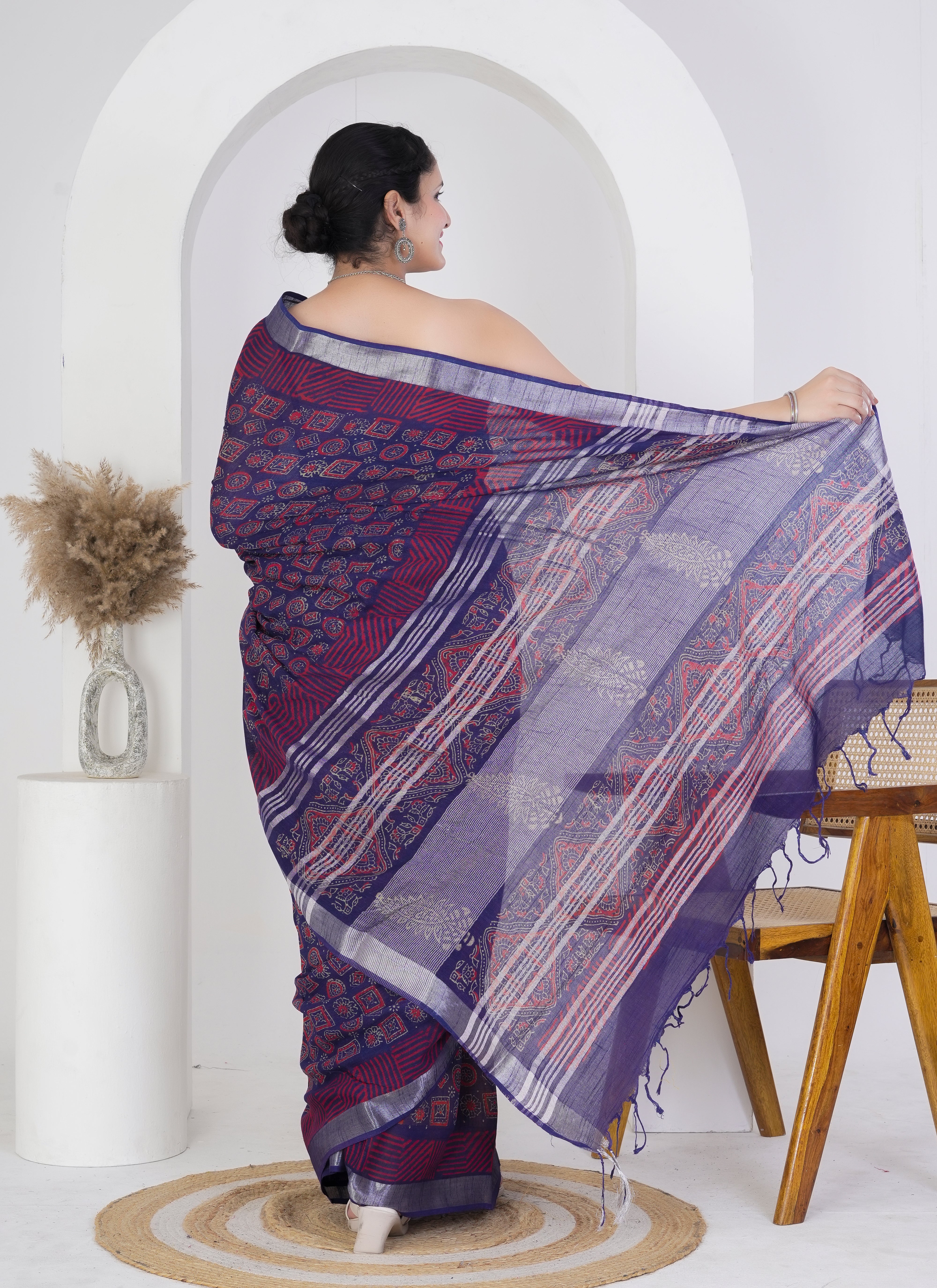 Deep Indigo and Red Pure Linen Saree