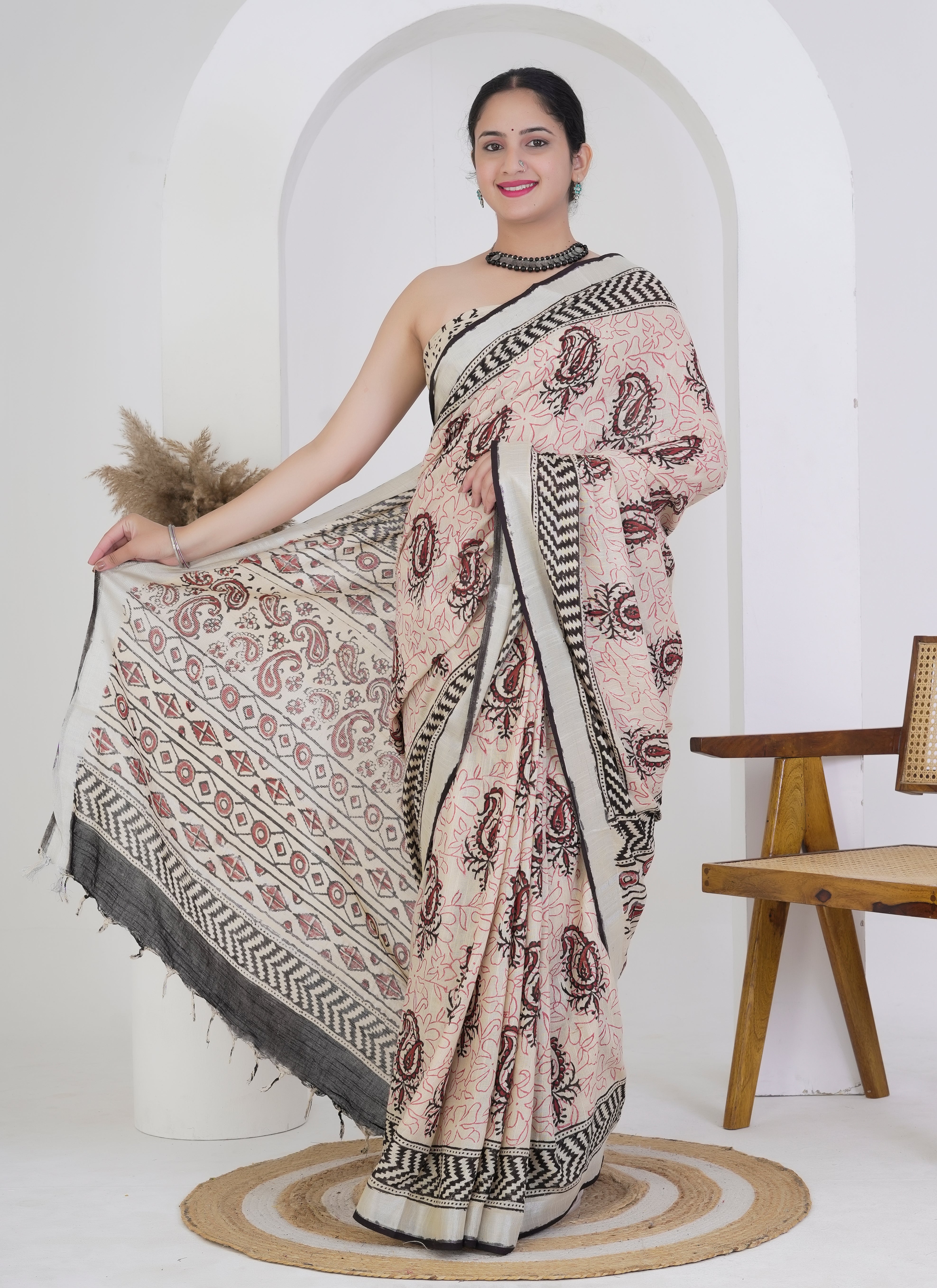 Blush Beige Pure Linen Saree