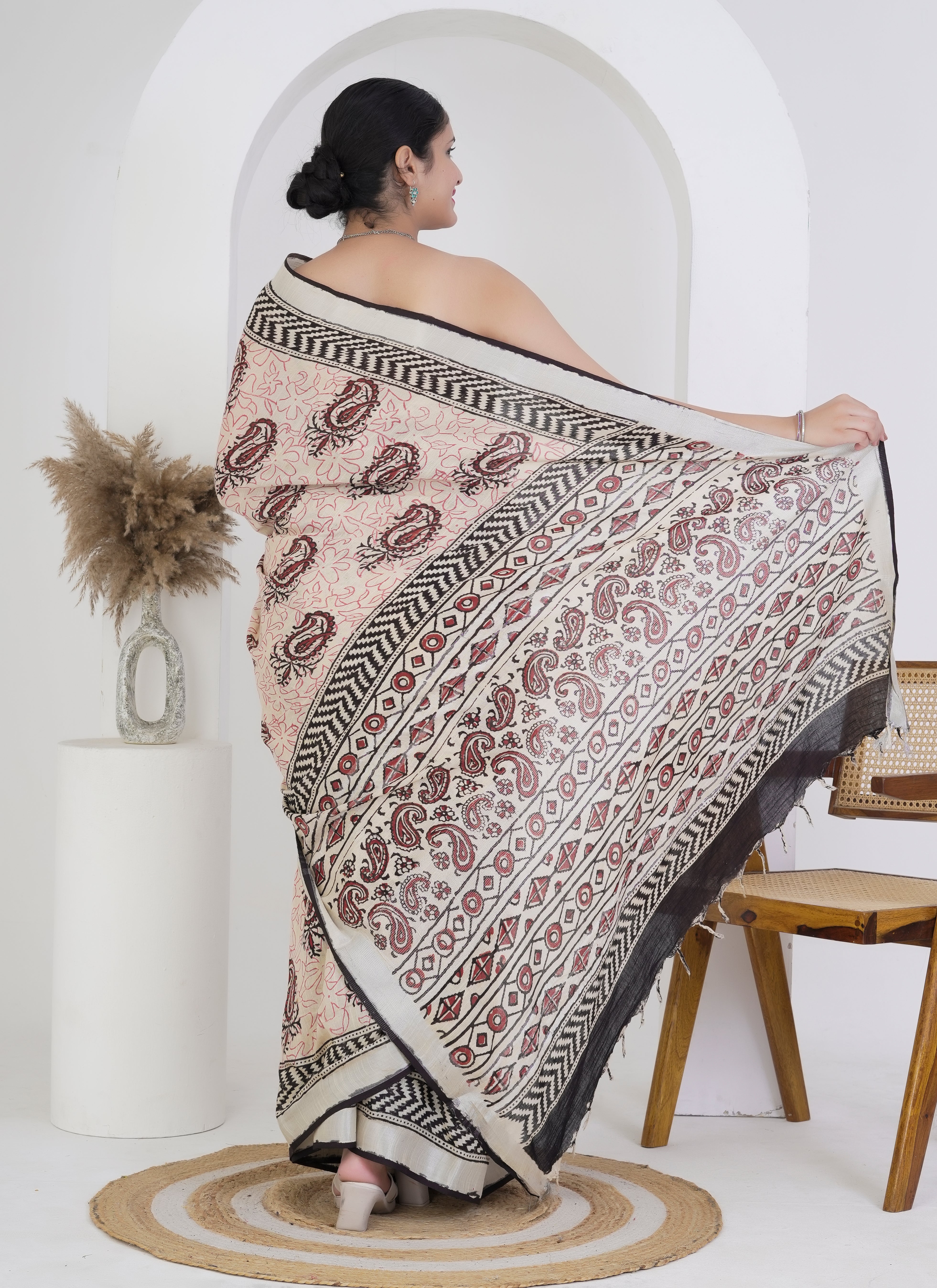 Blush Beige Pure Linen Saree