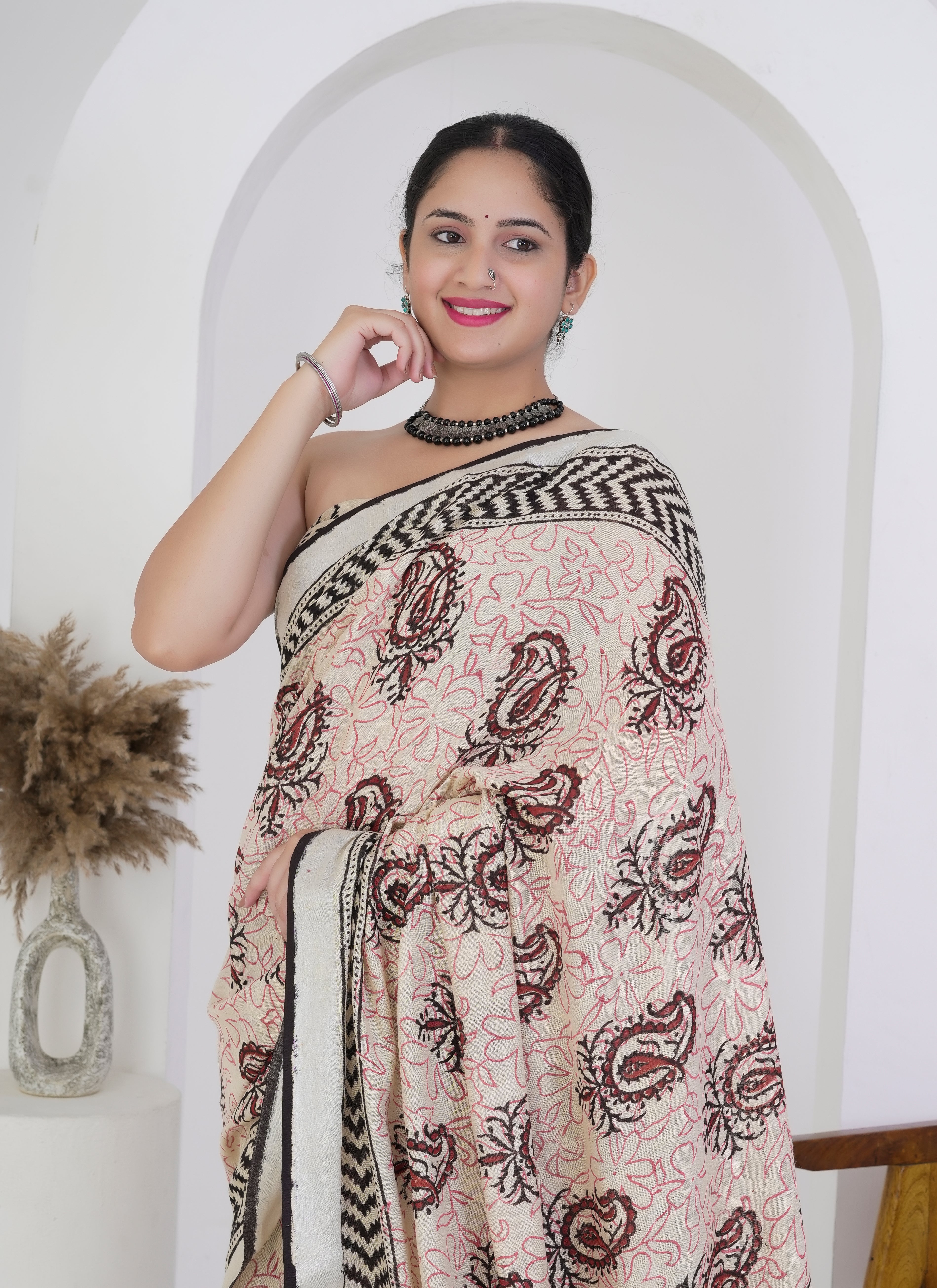 Blush Beige Pure Linen Saree