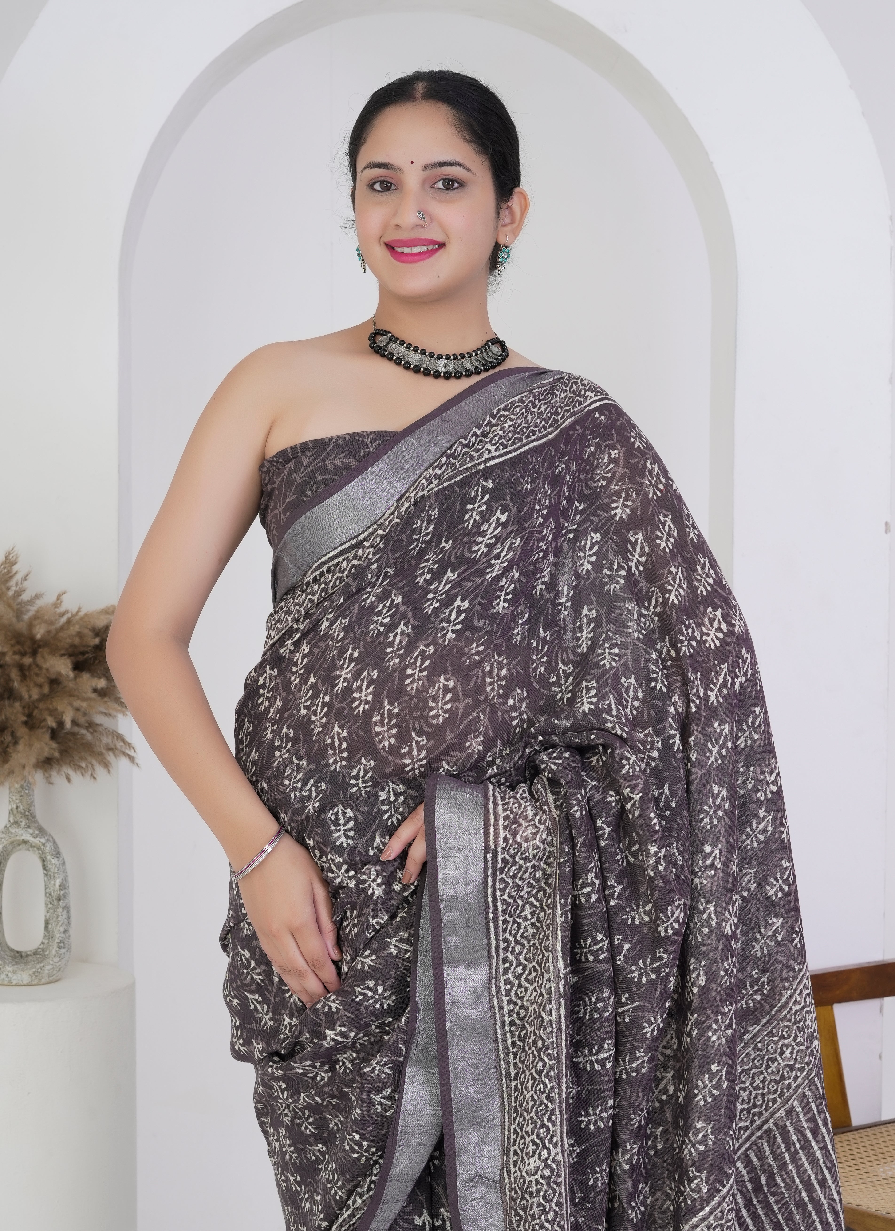 Charcoal Brown Pure Linen Saree