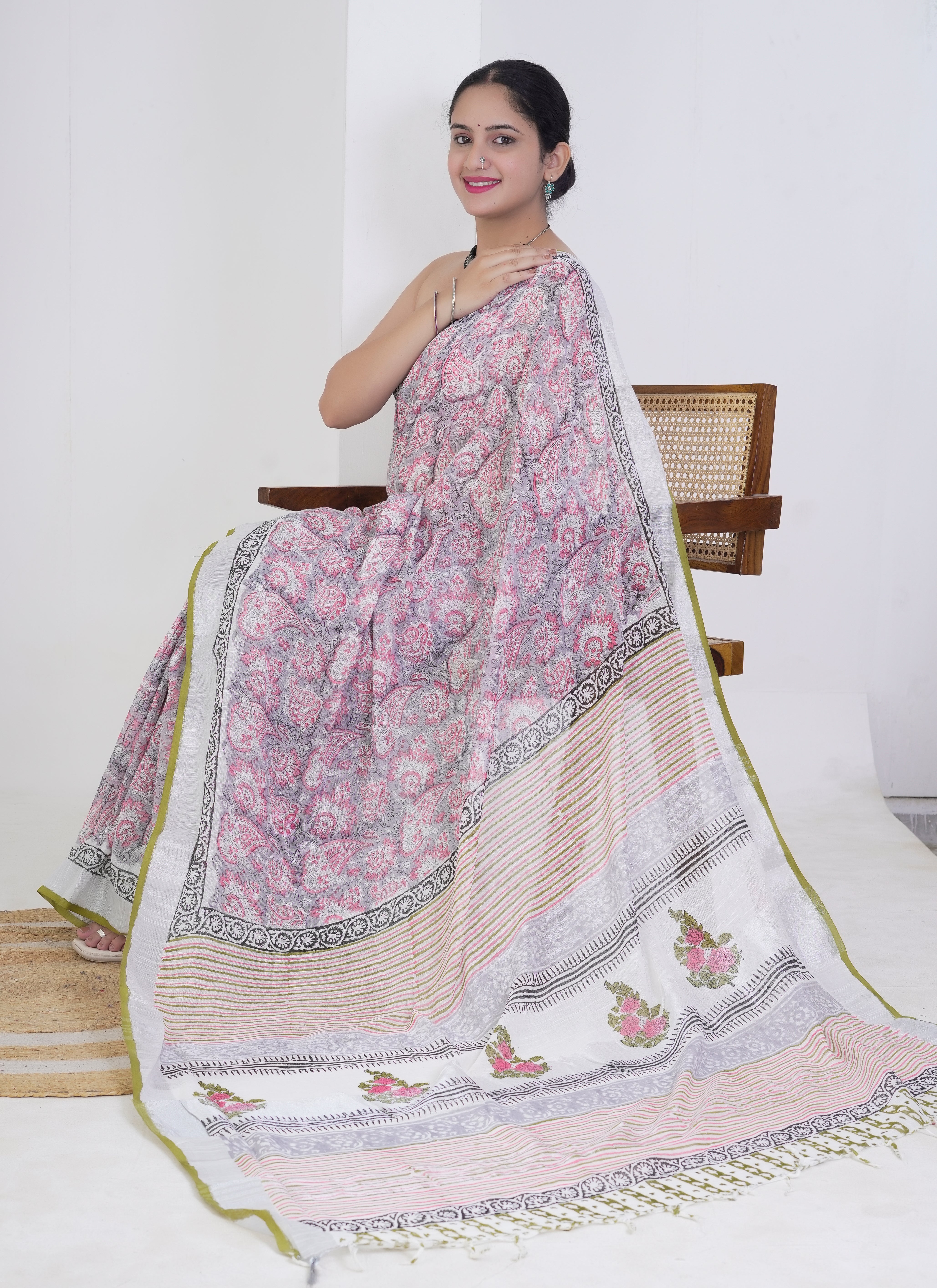 Soft Pink and Grey Paisley Pure Linen Saree
