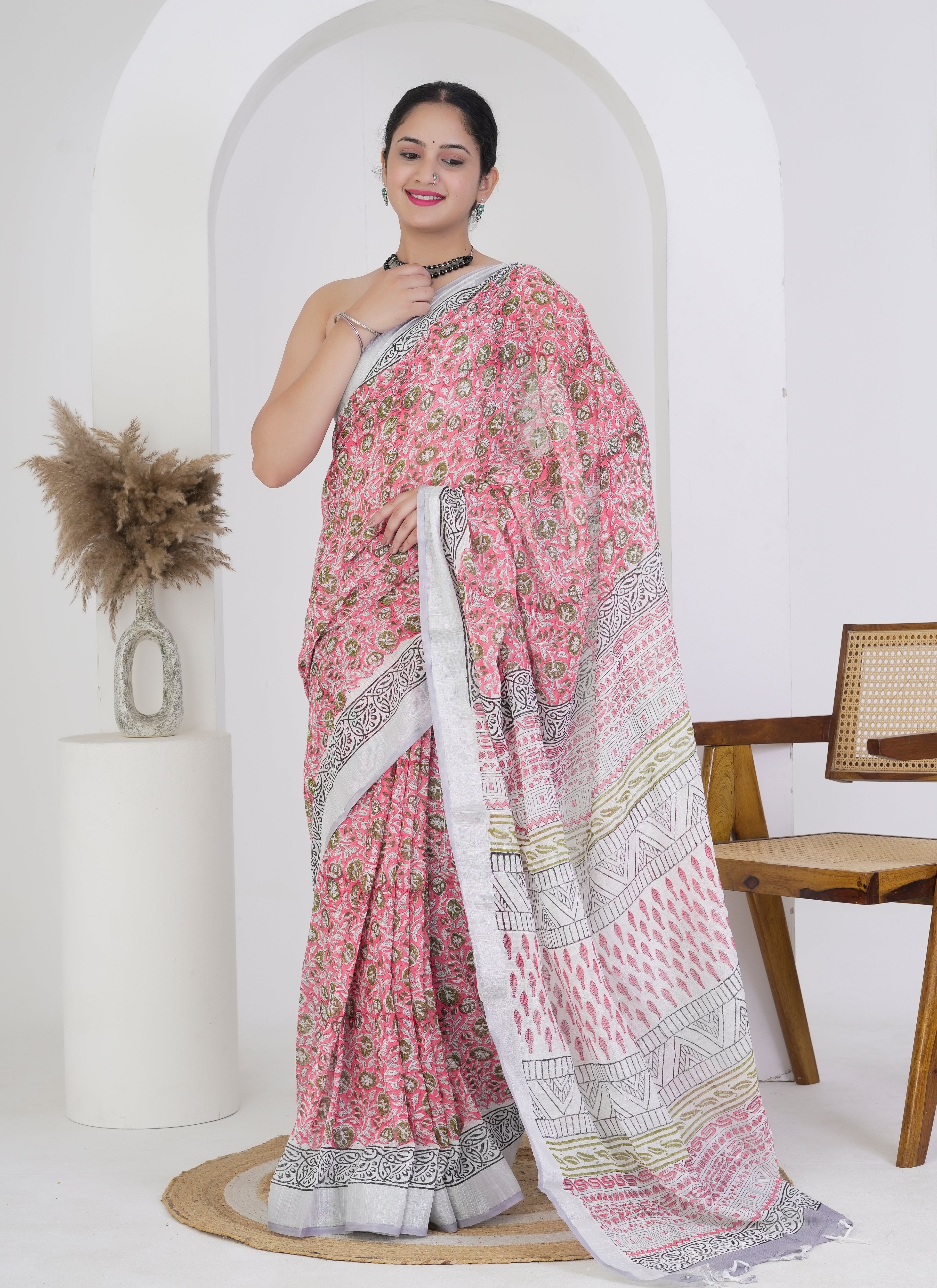 Rose Pink and White Floral Pure Linen Saree