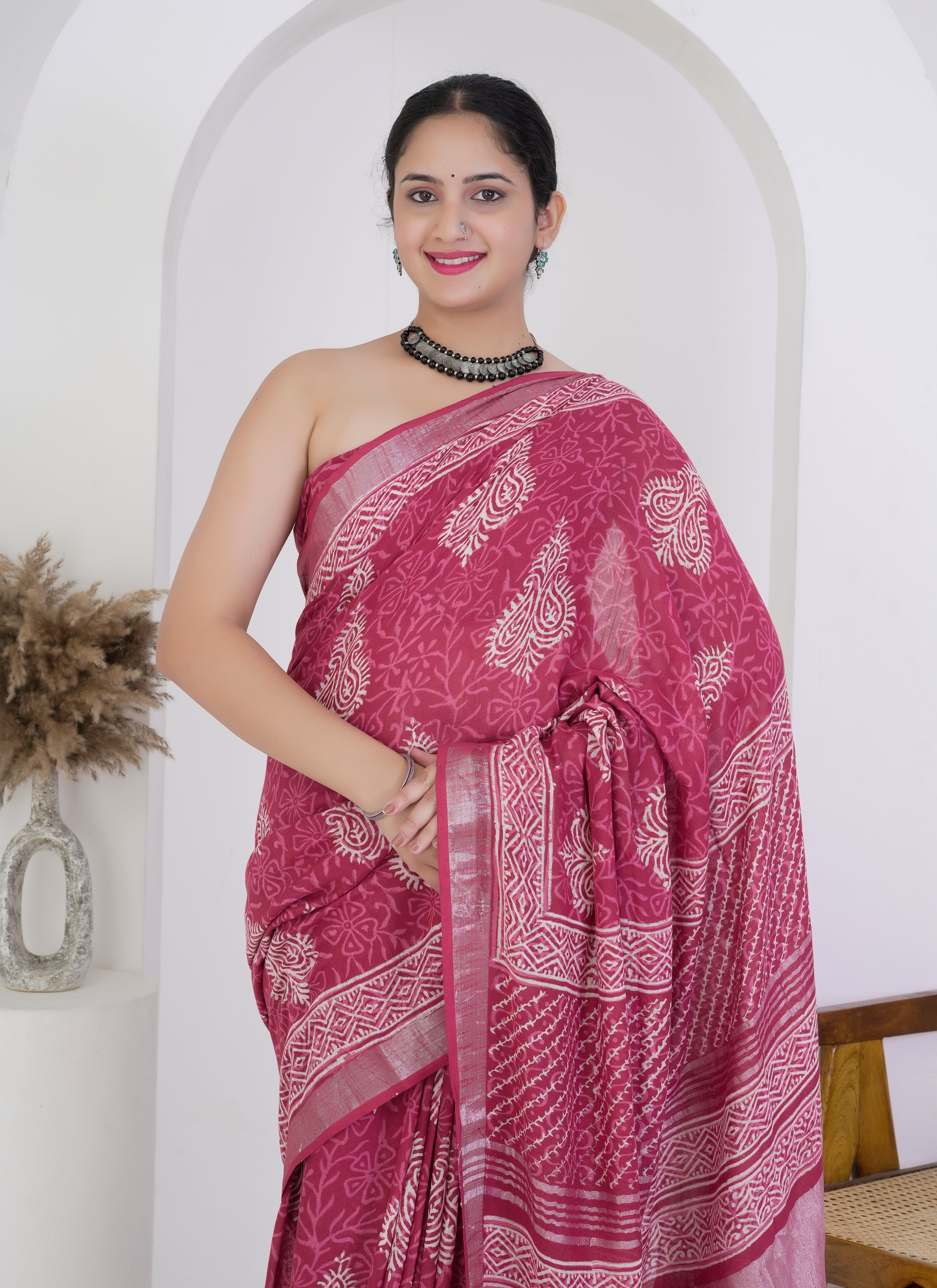 Rani Pink Pure Linen Saree