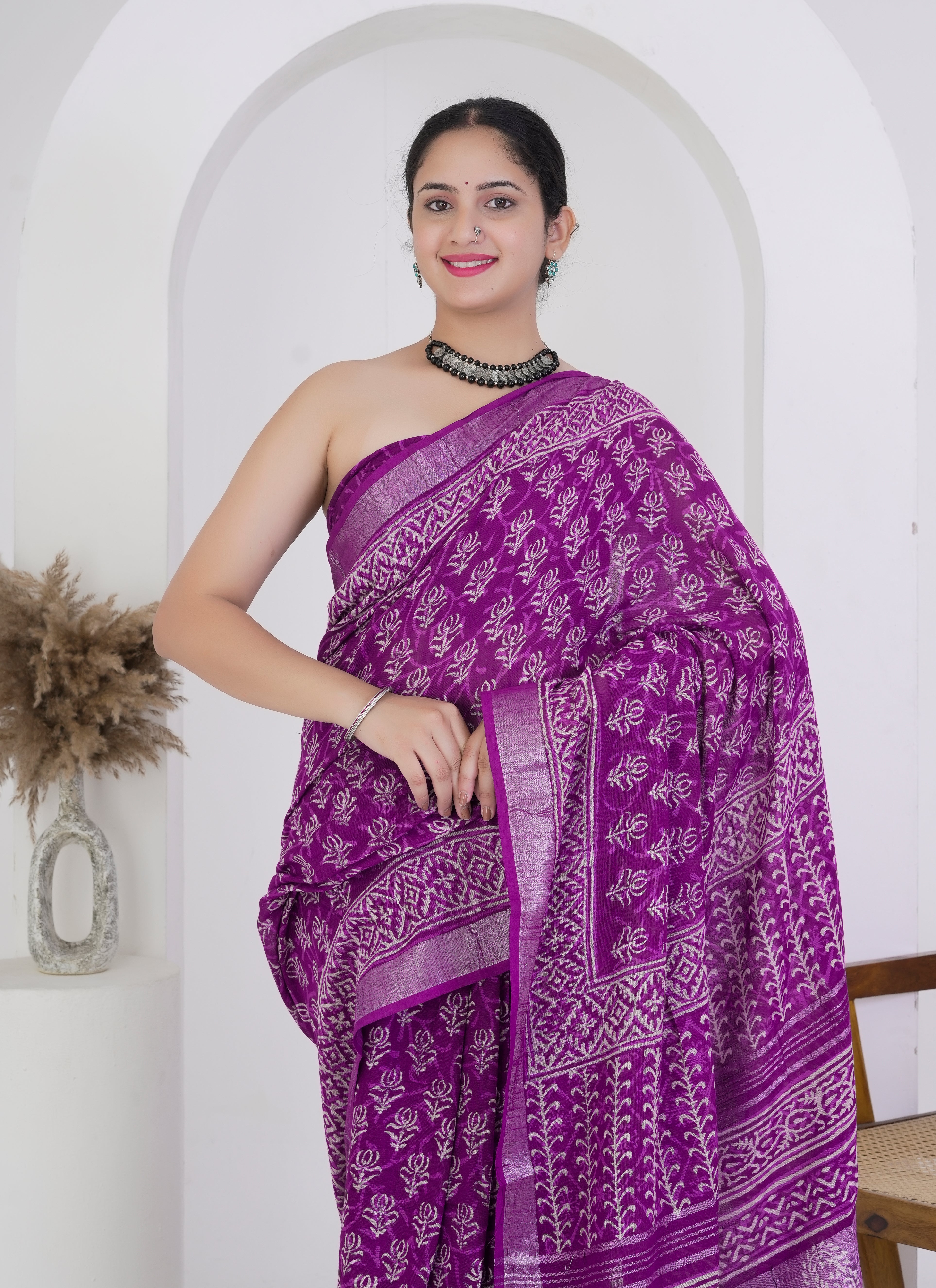 Royal Purple Pure Linen Saree