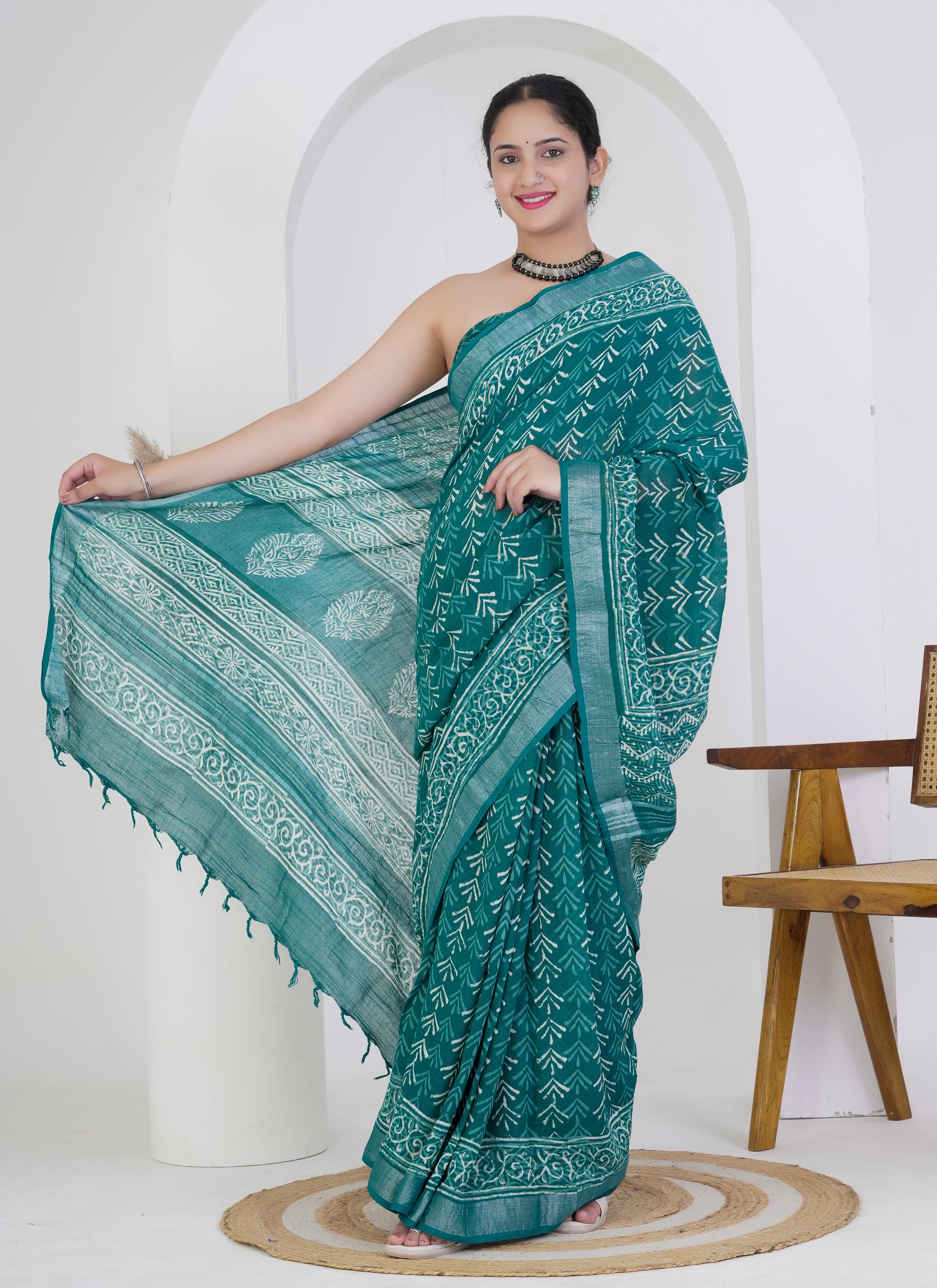 Teal Green Pure Linen Saree
