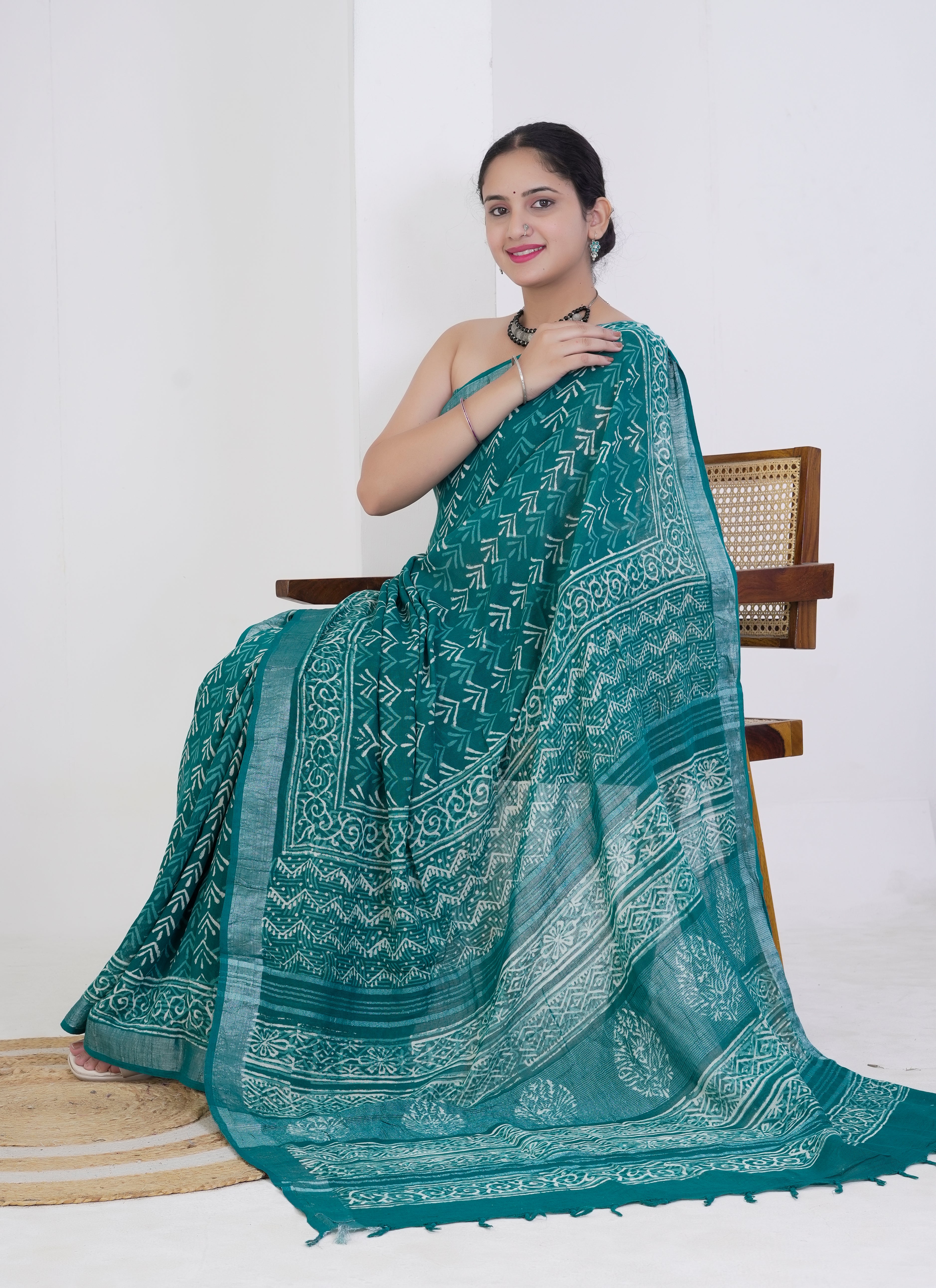 Teal Green Pure Linen Saree